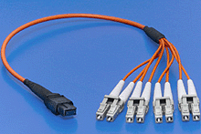 img_qsfp_breakout_cable