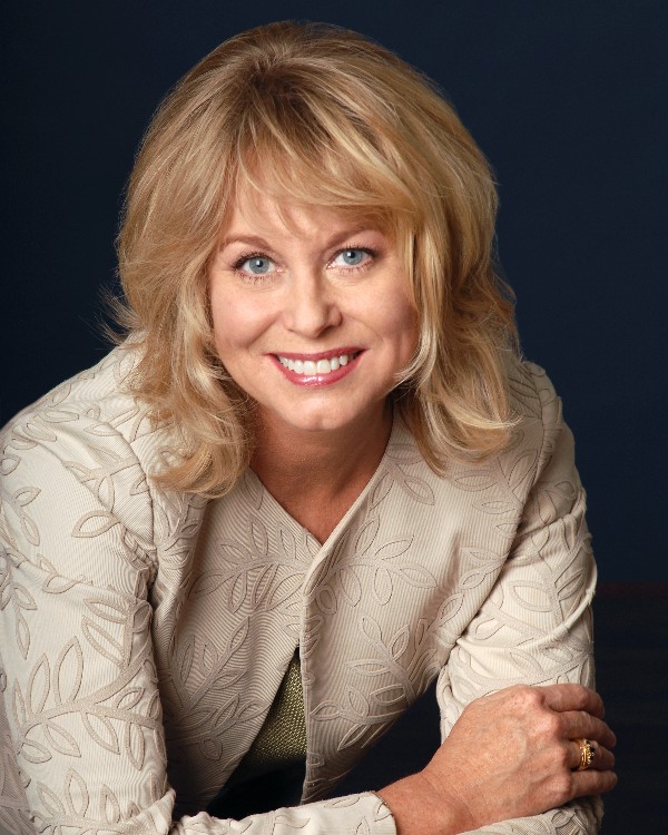 600px_w_Intel_CIO_diane_bryant