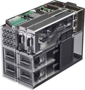 Un système CS2 est une machine mono-socket hébergeant 1 puce WSE-2 et un système stockage permanent MemoryX.