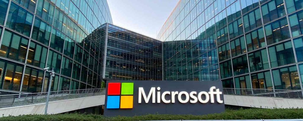 Microsoft reçoit le soutien de l'europe dans le jeu vidéo mais écope d'une enquête sur le cloud